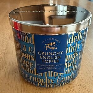 Bath & Body Works 3 wick Blue and Silver Crunchy English Toffee Candle